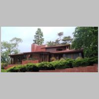 Paul R. Hanna House (Honeycomb House),1937, Palo Alto, California, photo Fizbin, Wikipedia (unscharf).JPG